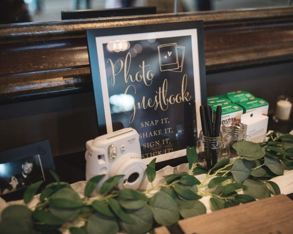Photo Guest Book Idea