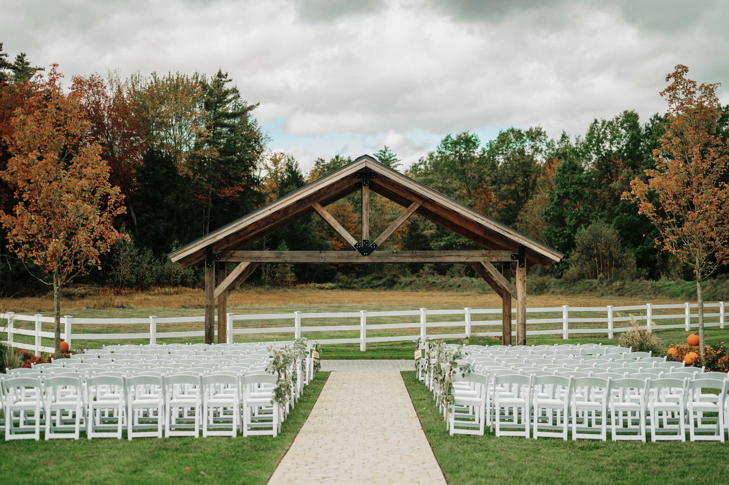 New England outdoor weddings ceremony